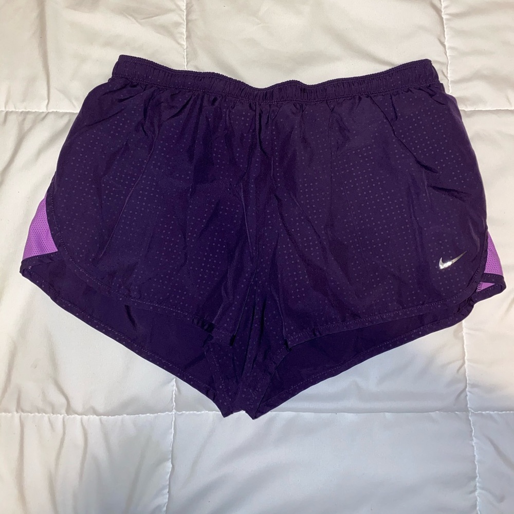 Medium M Purple Nike Dri Fit Exercise Shorts